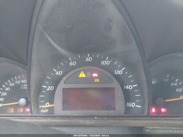 Mercedes-Benz C-Class Kompressor Sport Image 11