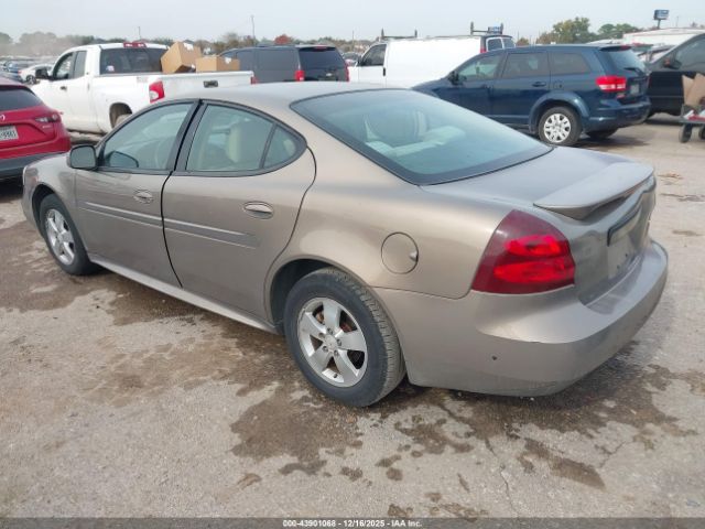 Pontiac Grand Prix Image 6