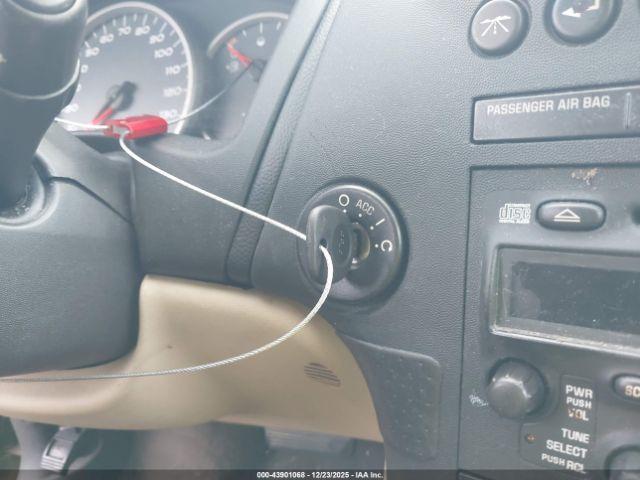 Pontiac Grand Prix Image 8