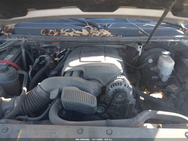 Chevrolet Suburban 1500 Lt Image 5