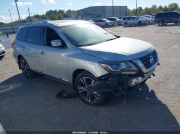  Salvage Nissan Pathfinder