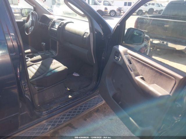 Nissan Pathfinder Se Image 6