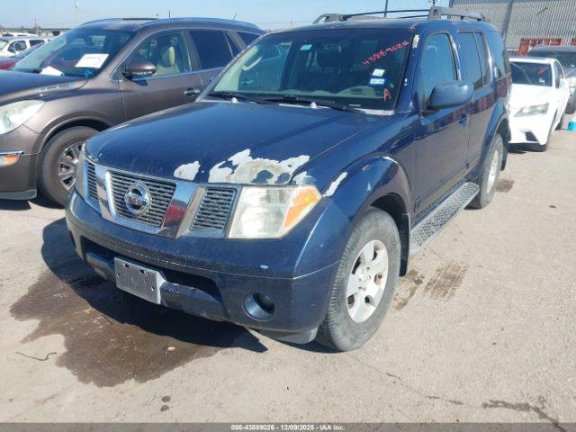 Nissan Pathfinder Se Image 7