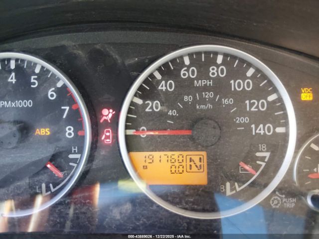 Nissan Pathfinder Se Image 10