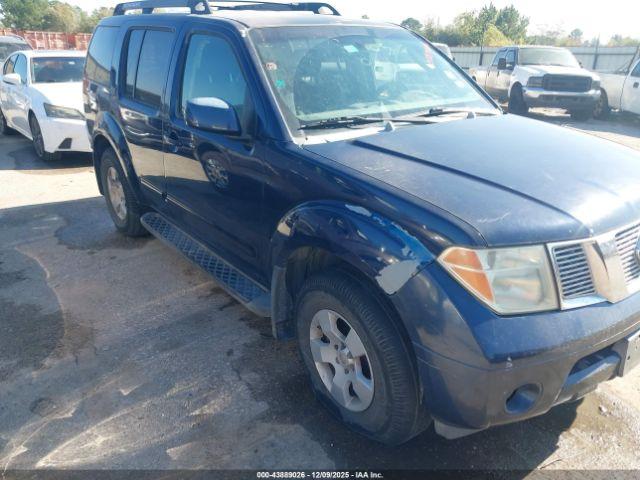 Nissan Pathfinder Se Image 9