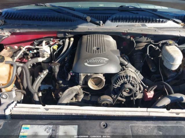 Chevrolet Suburban 1500 Z71 Image 10