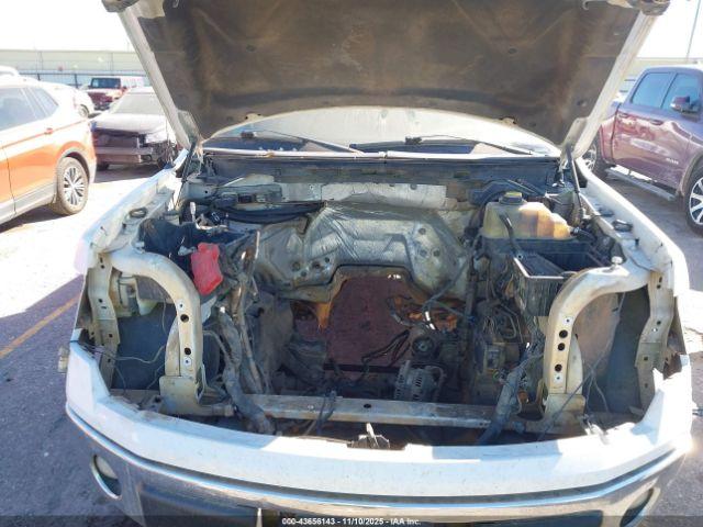 Ford F-150 Xlt Image 12