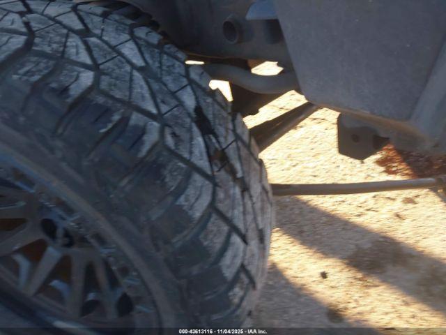 Jeep Wrangler Sport Image 6