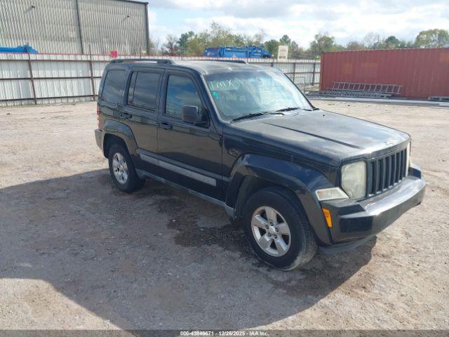  Salvage Jeep Liberty