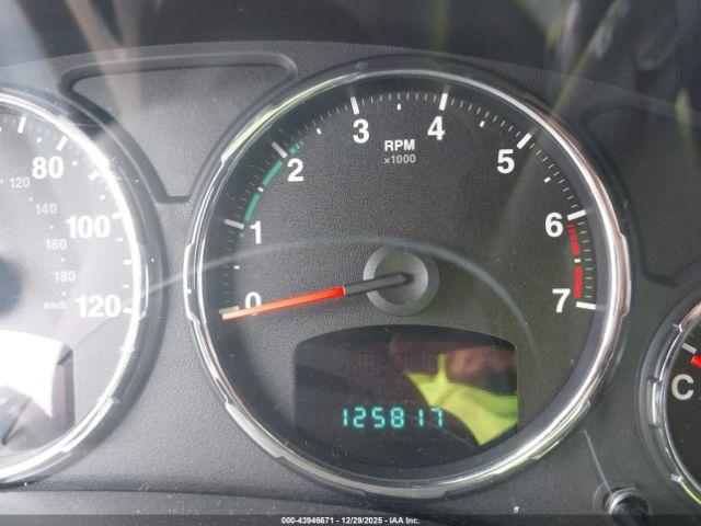 Jeep Liberty Sport Image 11