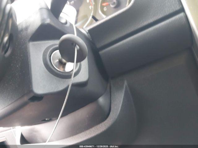 Jeep Liberty Sport Image 2