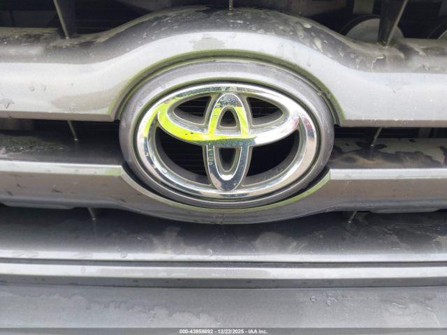 Toyota Tacoma Prerunner V6 Image 9