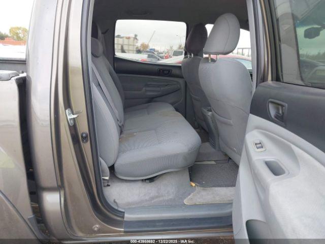 Toyota Tacoma Prerunner V6 Image 6