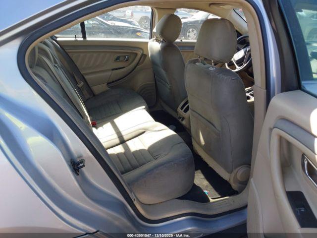 Ford Taurus Se Image 10