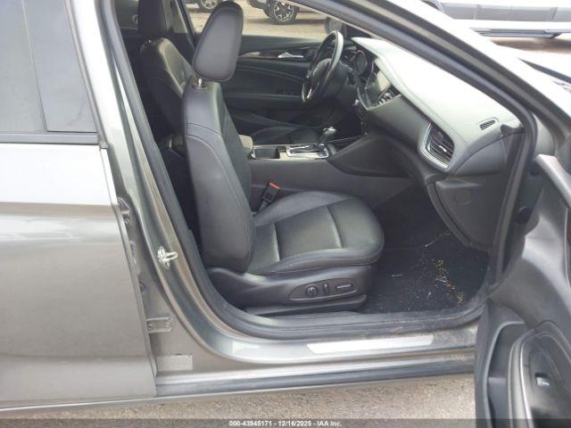 Buick Regal Sportback Essence Image 15