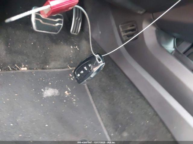 Ford Fusion Titanium Image 16