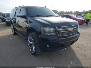  Salvage Chevrolet Suburban 1500