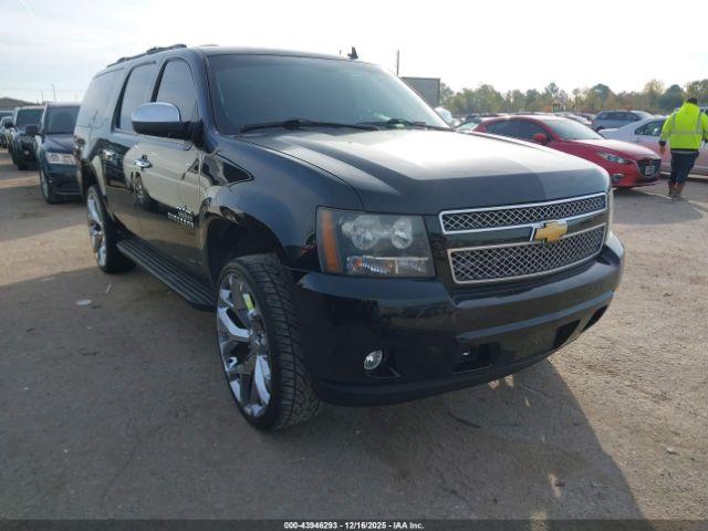  Salvage Chevrolet Suburban 1500