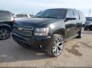 Chevrolet Suburban 1500 Lt Image 15