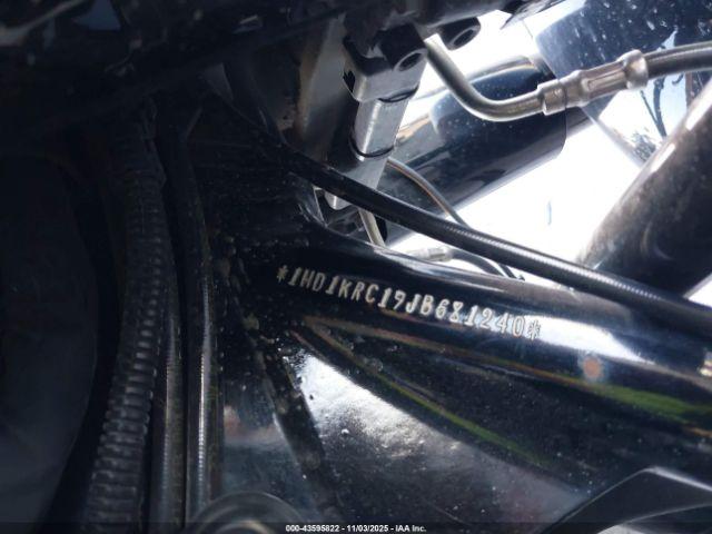 Harley-Davidson Flhxs Street Glide Special Image 9