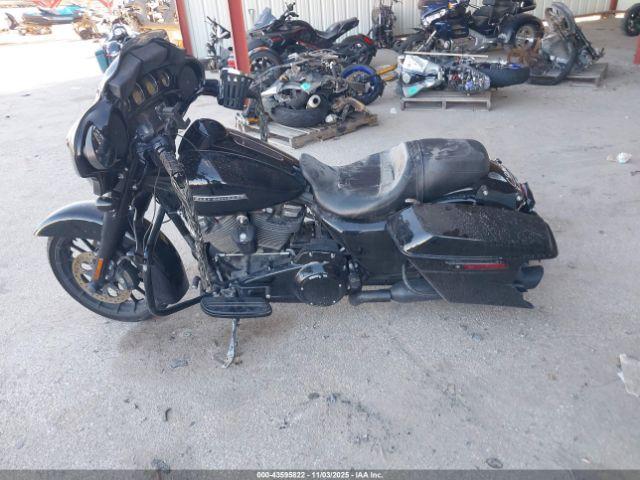 Harley-Davidson Flhxs Street Glide Special Image 11