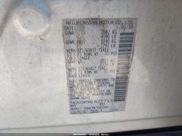 Nissan Rogue S Image 2