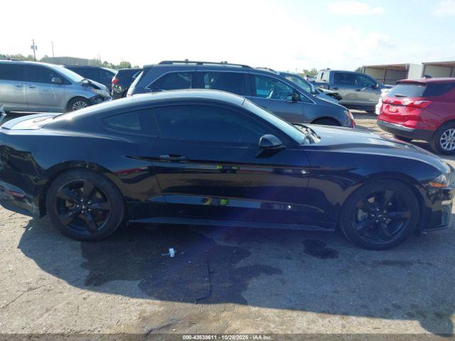 Ford Mustang Ecoboost Fastback Image 15