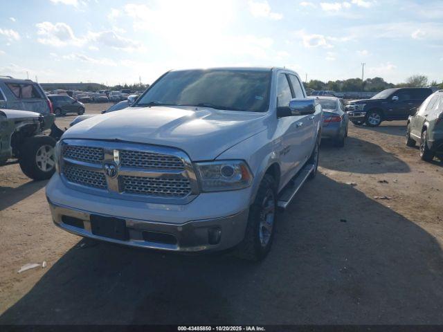 Ram 1500 Laramie Image 11