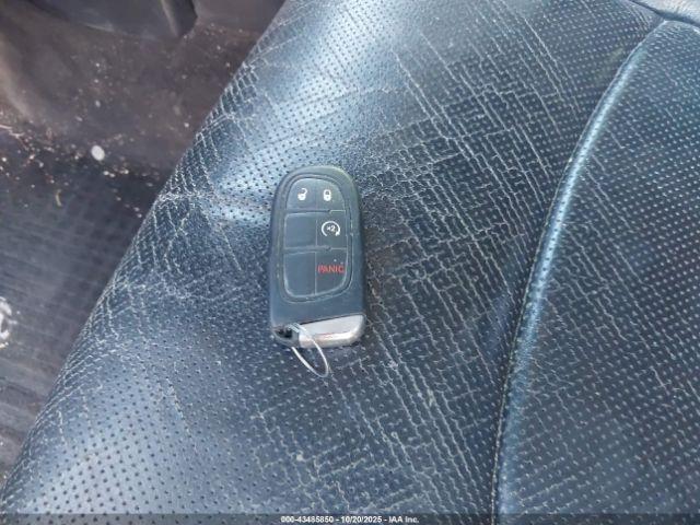 Ram 1500 Laramie Image 12