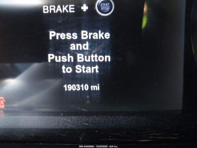 Ram 1500 Laramie Image 9