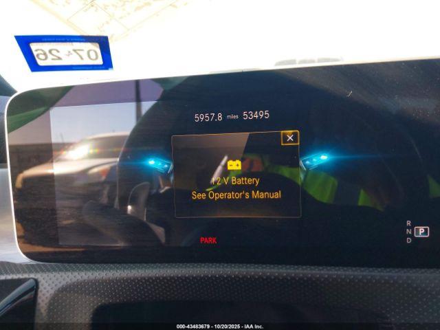 Mercedes-Benz Cla-class 4matic Image 11