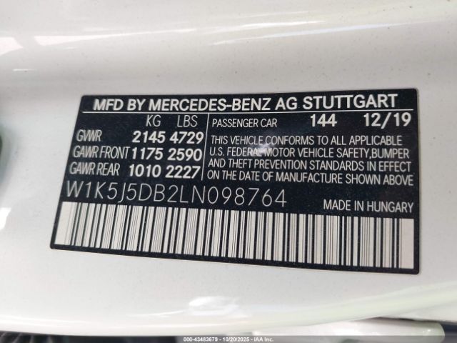 Mercedes-Benz Cla-class 4matic Image 9