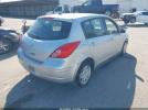 Nissan Versa 1.8 S Image 3