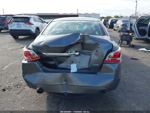 Nissan Altima 2.5 S Image 11