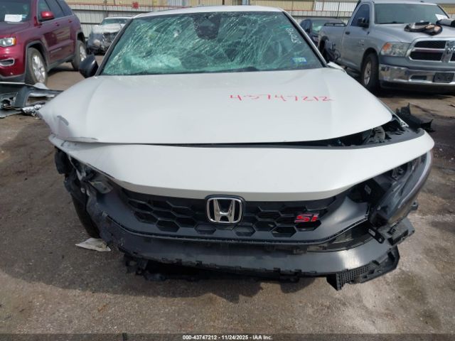 Honda Civic Sedan Image 5