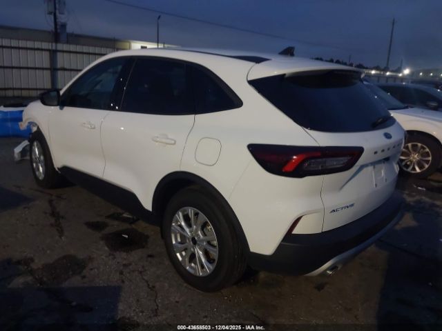 Ford Escape Active Image 7