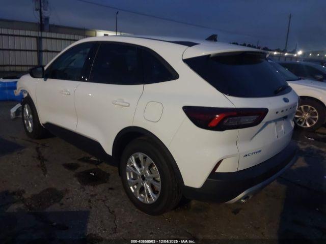 Ford Escape Active Image 7