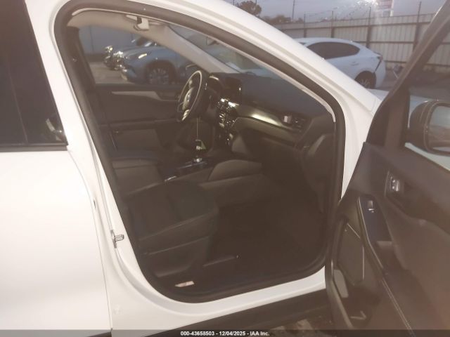 Ford Escape Active Image 2