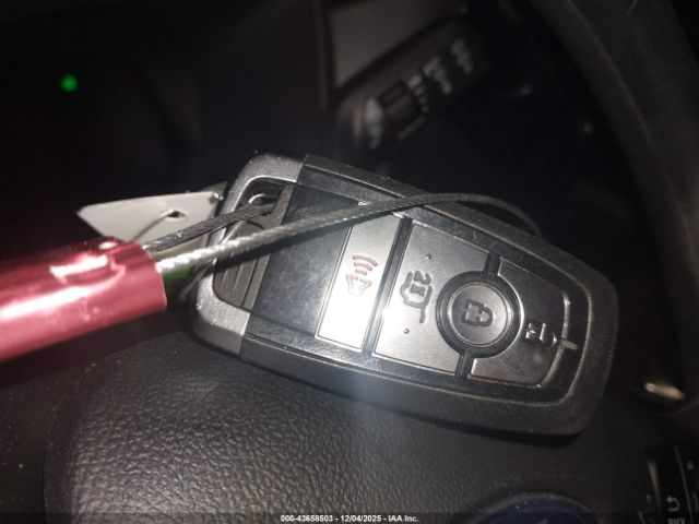 Ford Escape Active Image 16