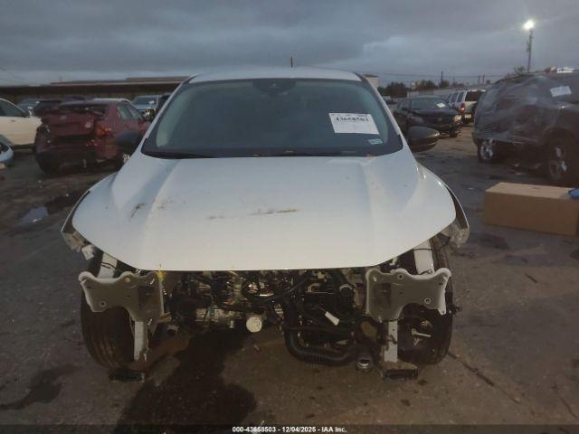 Ford Escape Active Image 10