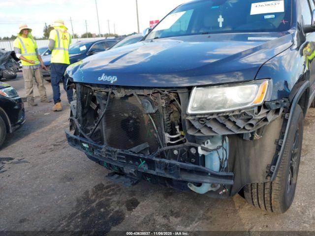 Jeep Grand Cherokee Limited Image 11