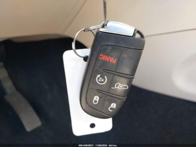 Jeep Grand Cherokee Limited Image 13