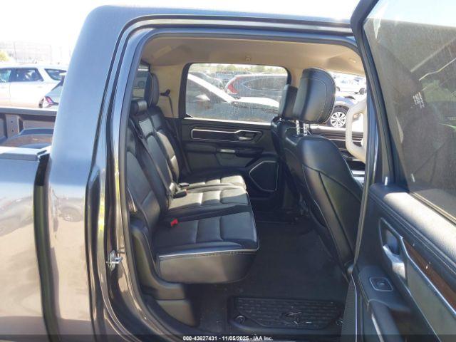 Ram 1500 Laramie  4x4 5'7 Box Image 7