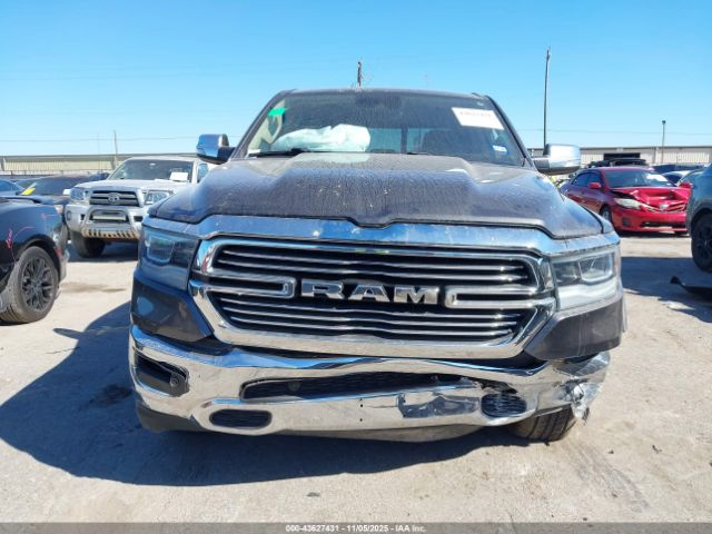 Ram 1500 Laramie  4x4 5'7 Box Image 10