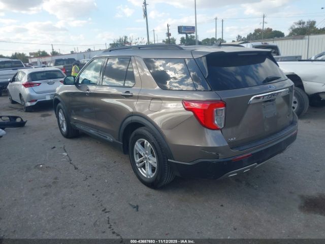 Ford Explorer Xlt Image 6