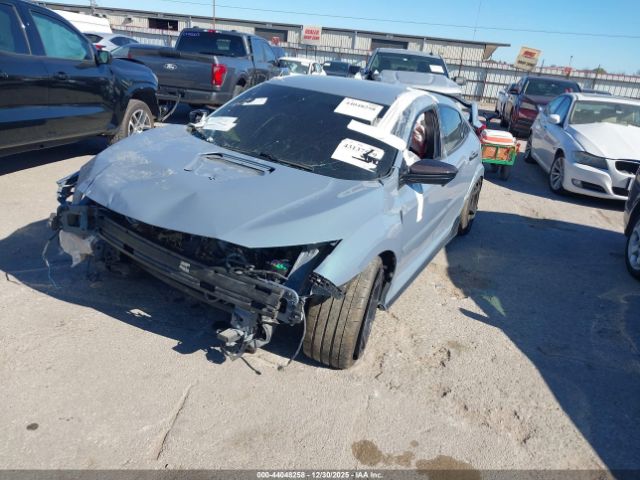 Honda Civic Touring Image 3