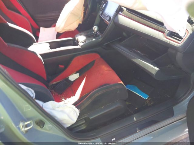 Honda Civic Touring Image 11