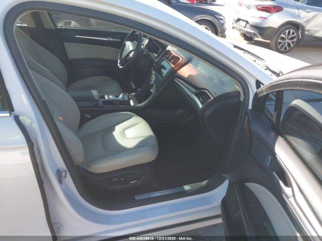 Ford Fusion Titanium Image 3