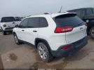 Jeep Cherokee Sport Image 2