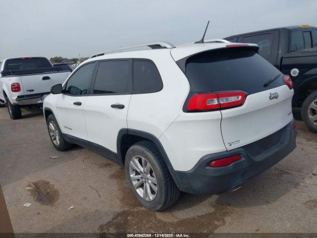 Jeep Cherokee Sport Image 2